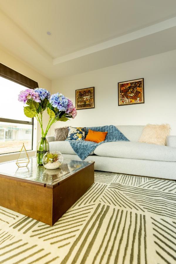 Crescent Moon Apartment Lake Tekapo Ngoại thất bức ảnh